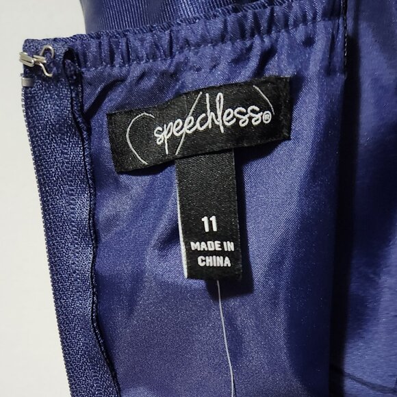 Speechless Navy Blue Formal Strapless A-line Dress with 3D Florals - Size 11 - Picture 4 of 13